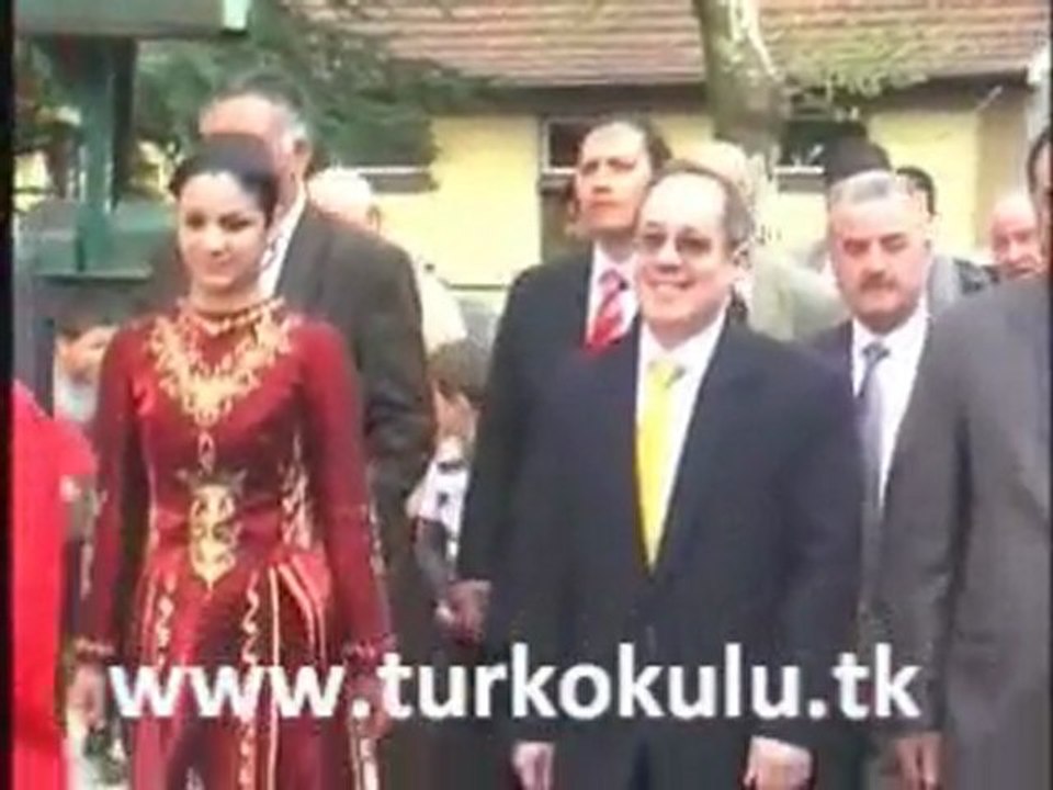 Baskonolos Ambert'e Gelisi