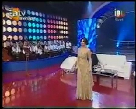 Zara- Ask bir Izdirap