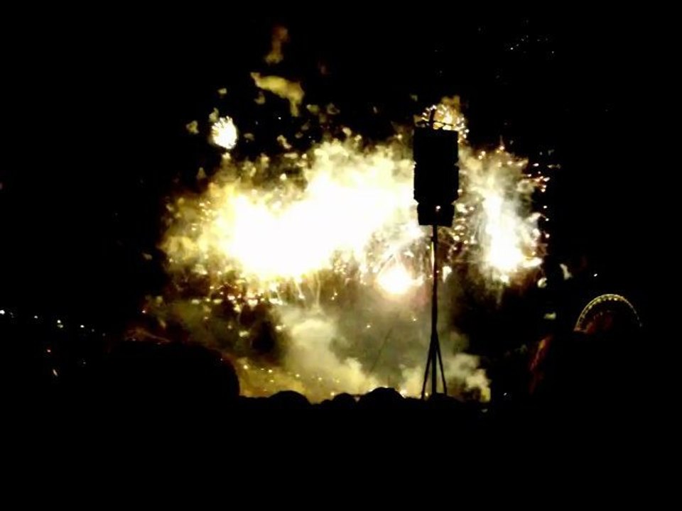 Feux de La Ronde, Montréal sur 32 chansons des Beatles