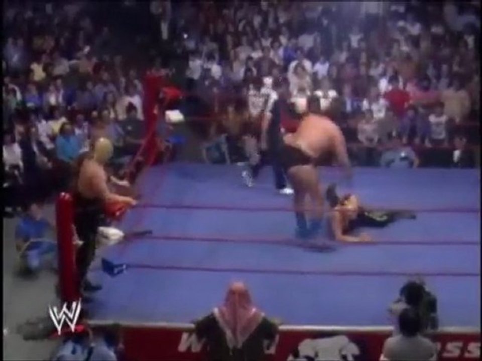 Andre the Giant & Iceman King Parsons vs. Super Destroyers