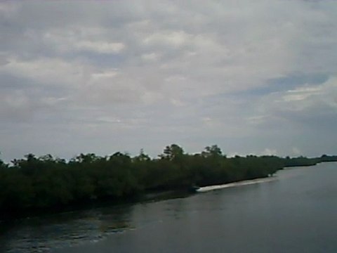 En mer vers l'ilet Caret