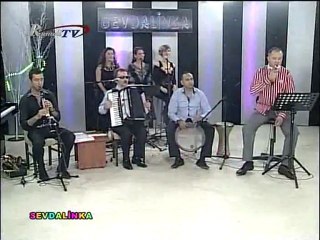 Cenk BOSNALI - Cija je ono djevojka