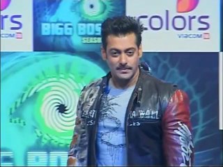 Salman Khan Heads To United States For His Treatment - Latest Bollywood News