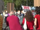 Les anti-corridas ont manifesté devant les arènes de l'espace Jean Cau où se tenait la dernière corrida de la Feria de Carcassonne