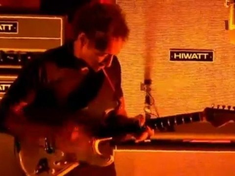 The Strokes - Last Nite (Live at Reading Festival 2011)