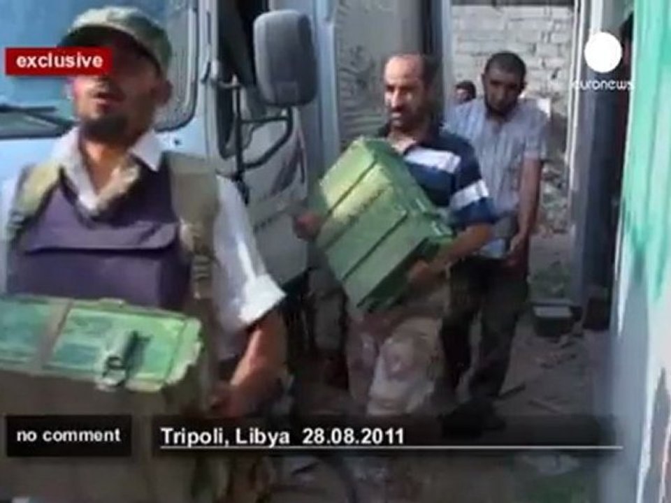 Rebels find Gaddafi arms dump - no comment