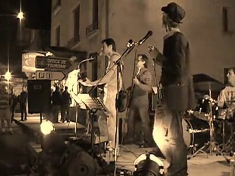 Cours d'harmonica à Lyon ou Villeurbanne, contact au 06 89 33 41 95