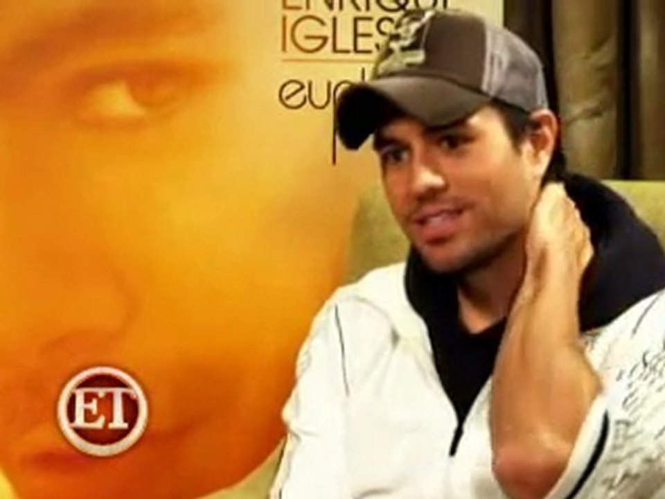 Enrique Iglesias on Losing World Cup Bet  I Will Water Ski Naked