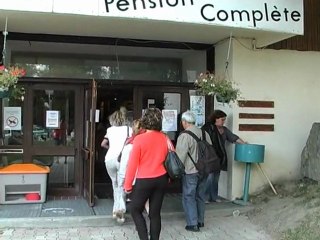 L'université d'été du PCF vue par "Plus belles les luttes"