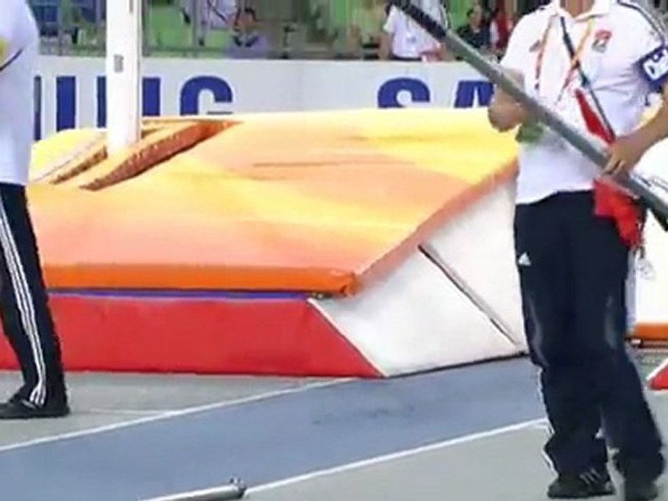 Daegu 2011 - Dmitry Starodubtsev's accident