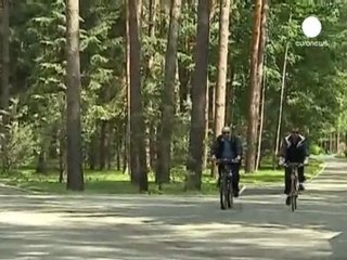 Medvedev sets parliamentary election date