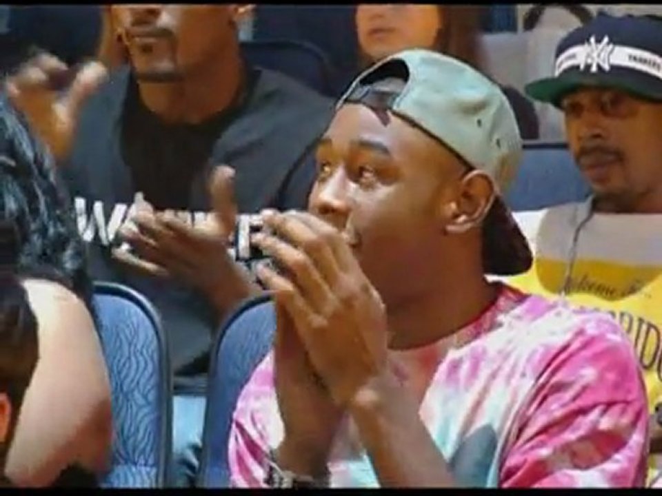 VMA stars pay tribute to Amy Winehouse