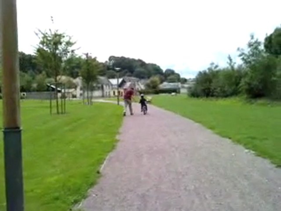 Elliot à Vélo