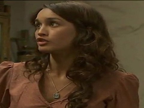 EL SECRETO DE PUENTE VIEJO TRISTAN ME IMPORTA UN BLEDO MI MADRE PEPA 29-08-2011