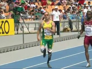 Pistorius court les 400 m à Daegu (Corée)