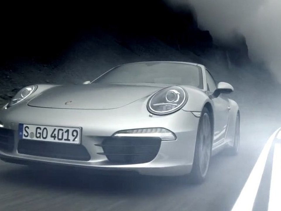 The new 2012 Porsche 911 Carrera