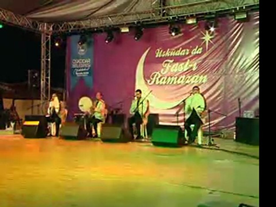 Grup Dergah - Bana Allah'ım Gerek