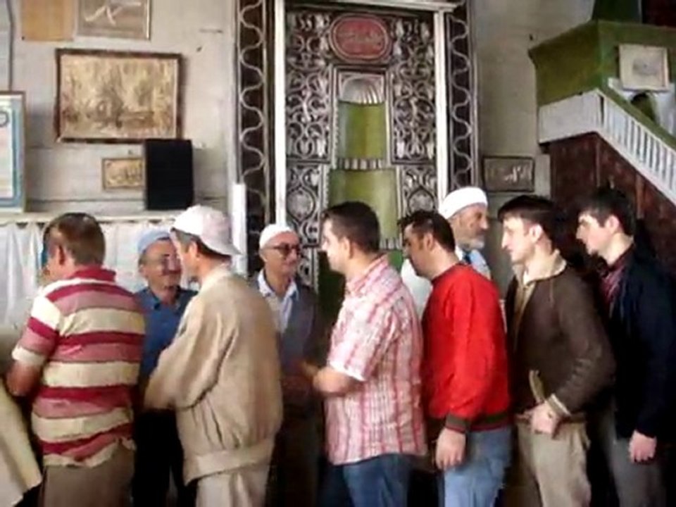 KUŞLUCADA BİR  BAYRAMLAŞMA