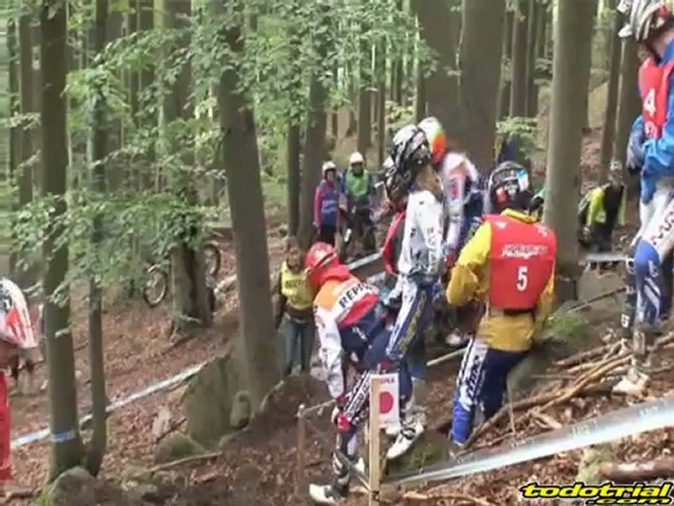 Laia Sanz se proclama campeona del Mundo de Trial Femenino 2011.