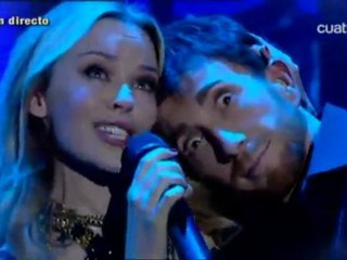 Kylie Minogue performing  Let It Snow at spanish tv program 13.12.2010