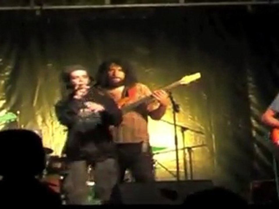 Stir it Up (Famille Grendy, JB de la Compagnie Cuanol et Théo de l'association Carpe Diem))