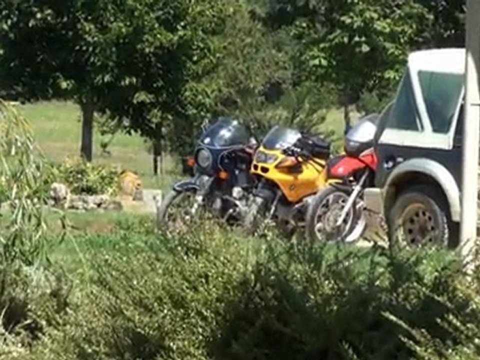 Les Tutos vidéos du Flatistan: redresser une boucle arrière et un guidon sans peine.