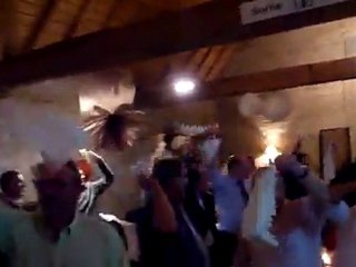 Entrée des mariés dans la salle