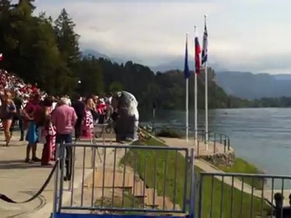 Bled 2011 Oi kerkides Tipou kai episimon sto Bled
