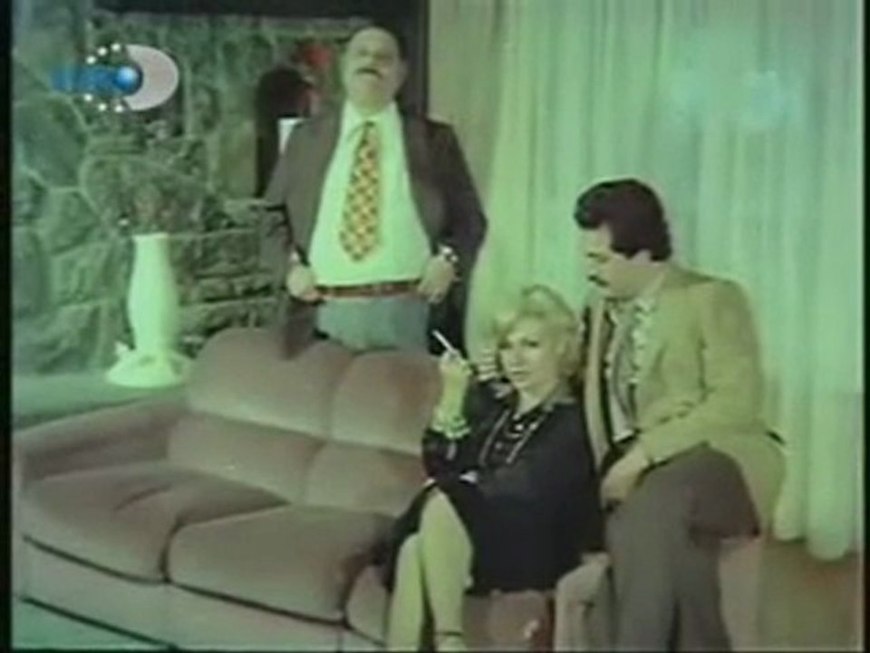 Küskün Çiçek -2- Türkan Şoray - Cüneyt Arkın