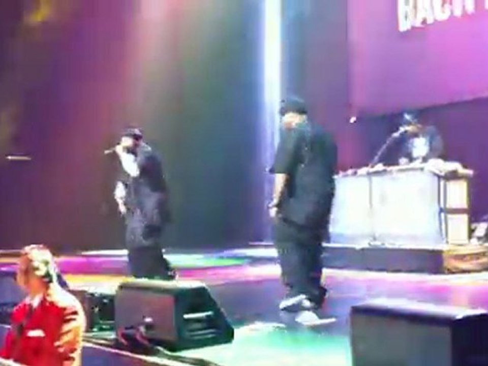 DJ Crazy Toones, WC & Ice Cube "Check Yo Self" Live @ 93.5 K-Day Fresh Fest 2010, Nokia Theater, Los Angeles, CA, 09-18-2010 Pt.5