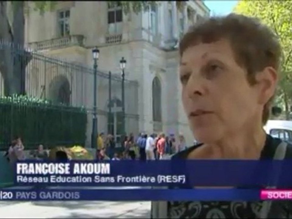 FR3 pays Gardois 30082011 Une quarantine de Tchétchènes, dont vingt enfants, sont sans logement