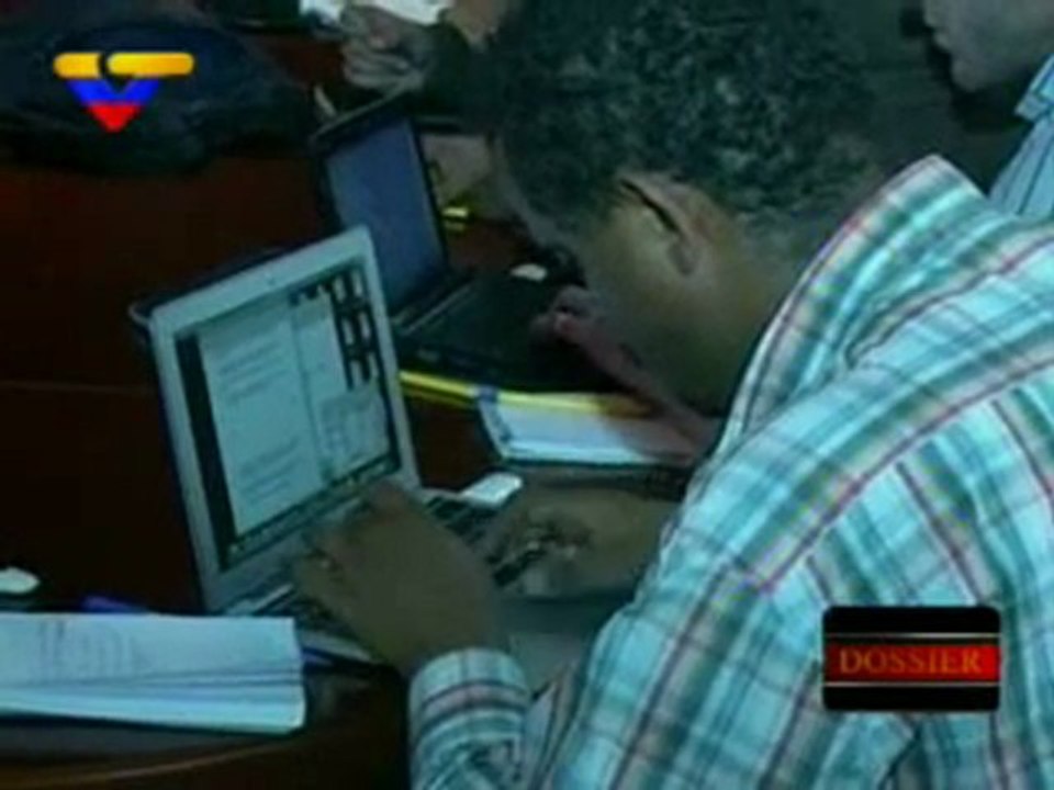 DOSSIER CON WALTER MARTÍNEZ DEL DIA LUNES 29 DE AGOSTO DE 2011 02_02