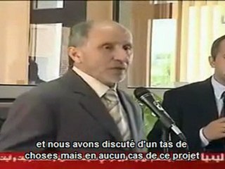 Libye : Le CNT contredit BHL