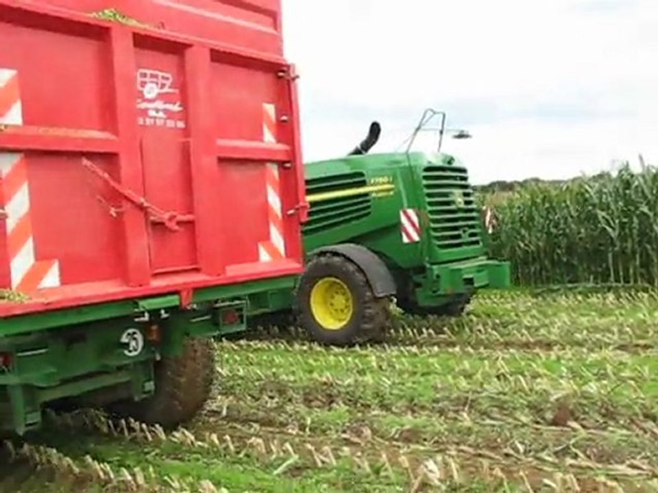 Démonstration ensileuse John Deere 7750i Prodrive