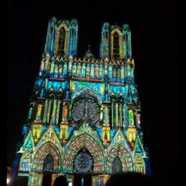 La cathedrale de Reims.gif