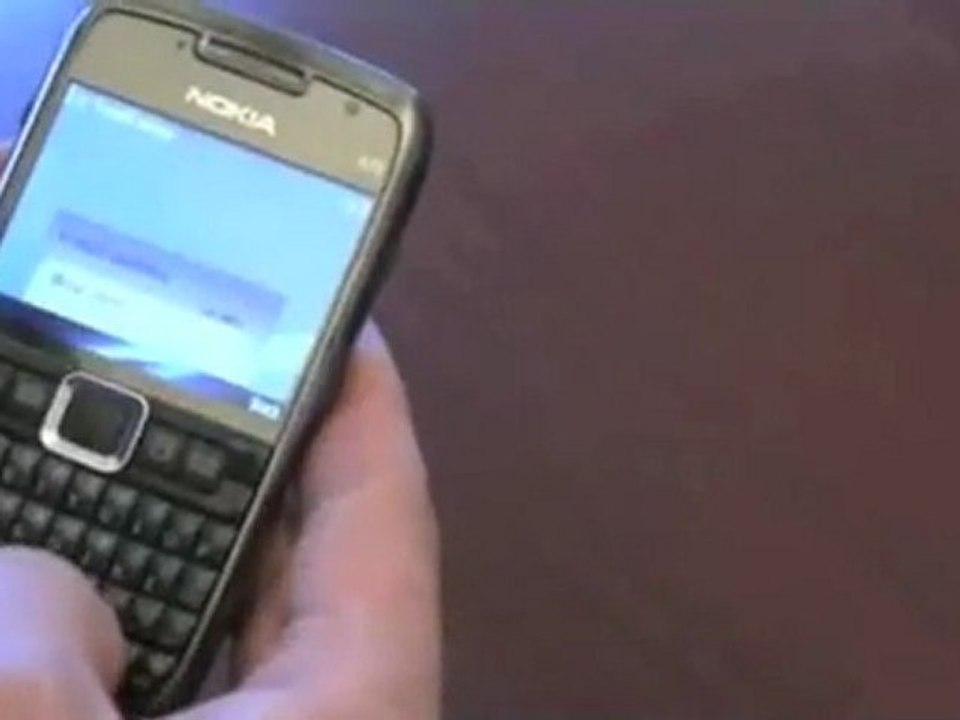StraightTalk's Nokia E71 tutorial
