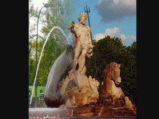 AY MADRID - CANTAUTORA - LADY HAGUA