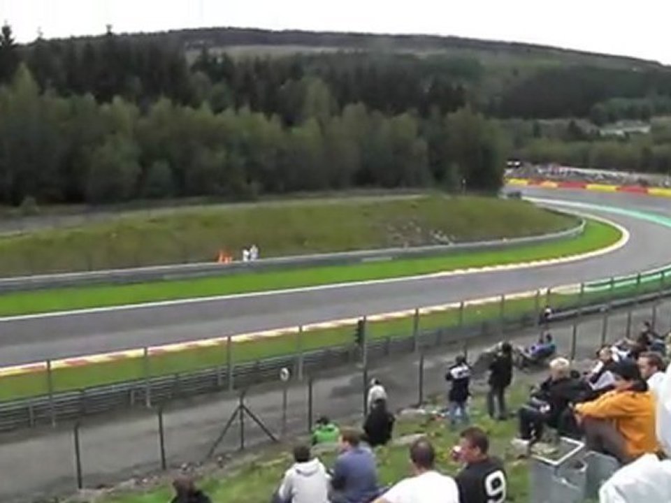 Spa 2011 F1   pouhon