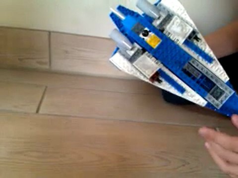 Vaisseau de Plo Koon lego (Star wars)