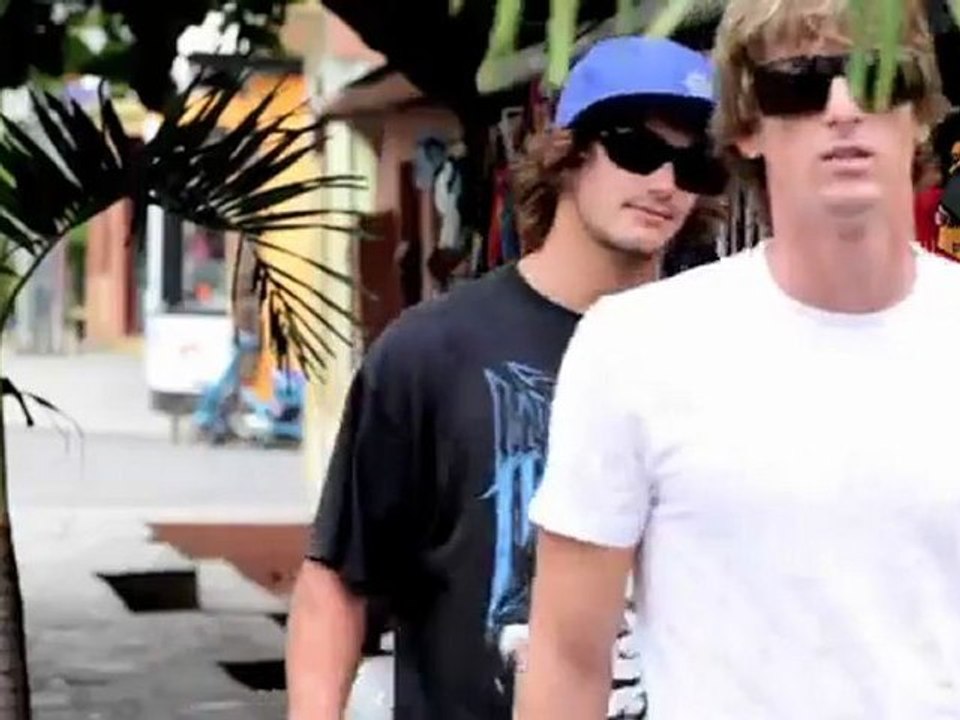 Kitesurf : Tom Court & Aaron Hadlow in DR 2011