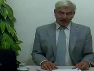 Syria official says quits over mass killings