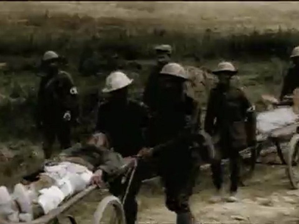 1914-1918 La Première Guerre Mondiale en Couleur 02-Massacre dans les Tranchées Fr