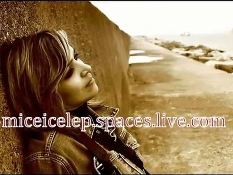 MÜSLÜM GÜRSES ღღ♥ღღ GECELER BOYUNCA KAHROLAN BENİM ღღ♥ღღ UNUTULAN ADAM ღ♥ღღ