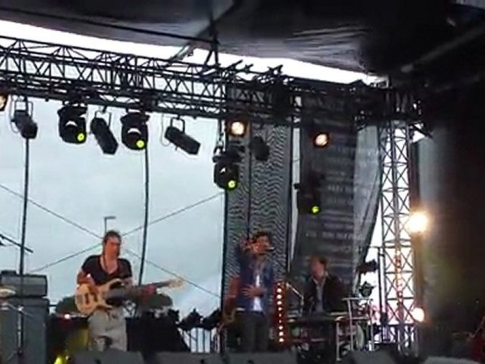 Namasté *l'absurdité* en live @Franco jeune talent