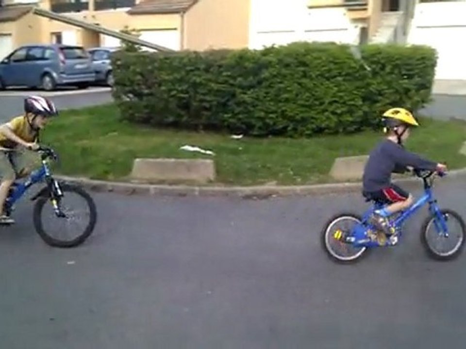 Lenny fait du grand vélo 2