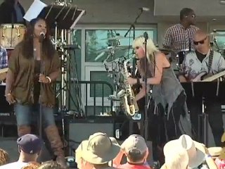 Lalah Hathaway  & Mindi Abair - It's A Man's Man's Man's World (Live)