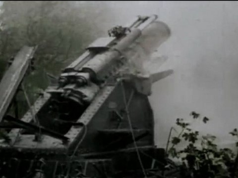 1914-1918 La Première Guerre Mondiale En Couleur 05 L'hécatombe du front est