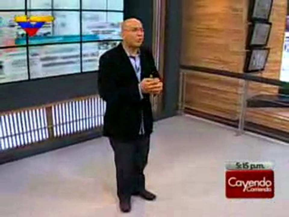 CAYENDO Y CORRIENDO DEL DIA JUEVES 01 SEPTIEMBRE DE 2011 01_02