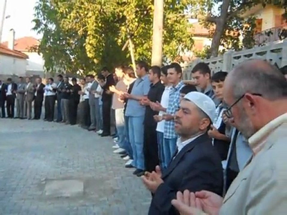 2011 RAMAZAN BAYRAMI BAYRAMLAŞMA VİDEOSU