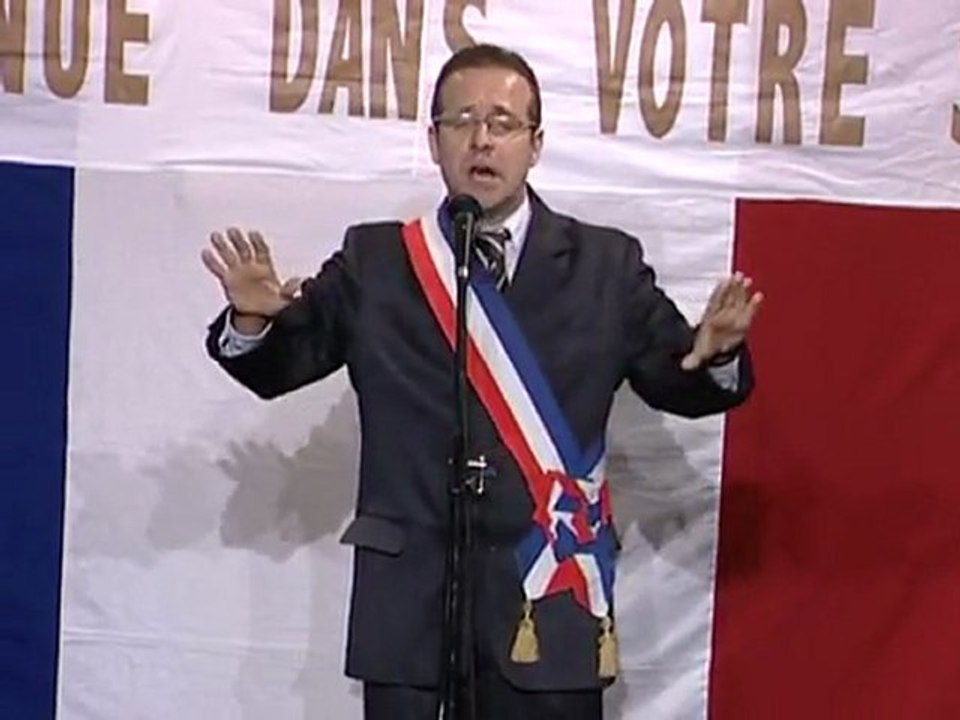 Le discours du Maire : un cadavre dans le placard